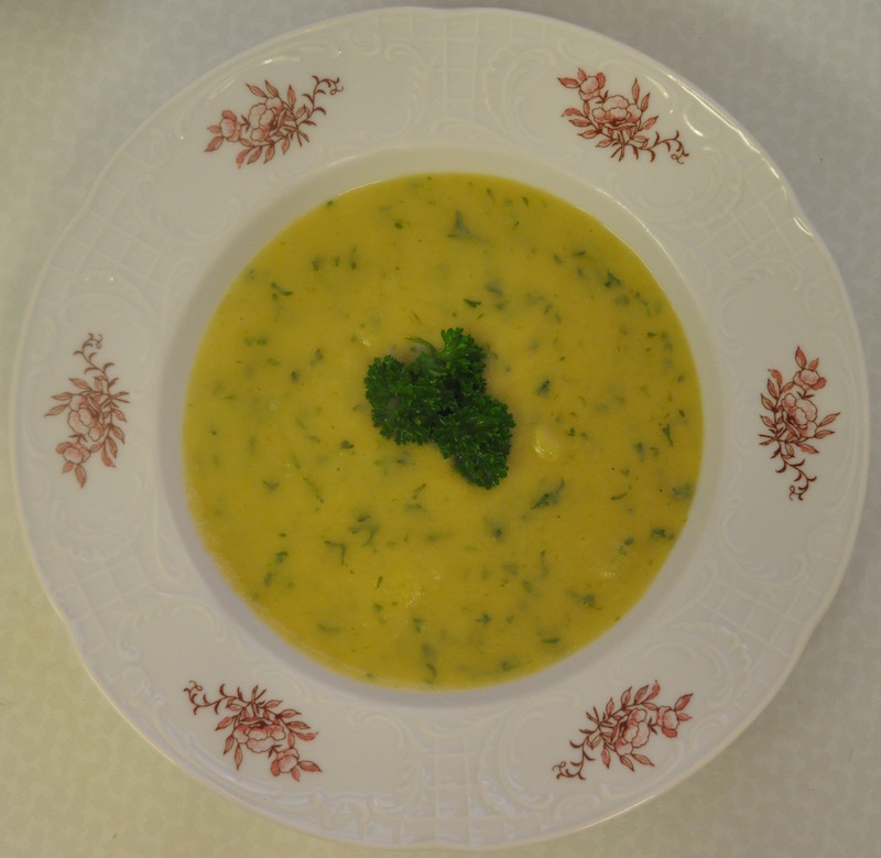 Leek, Potato & Parsley Soup